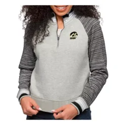 Antigua Women's Iowa Hawkeyes Arena 1/2 Zip Top
